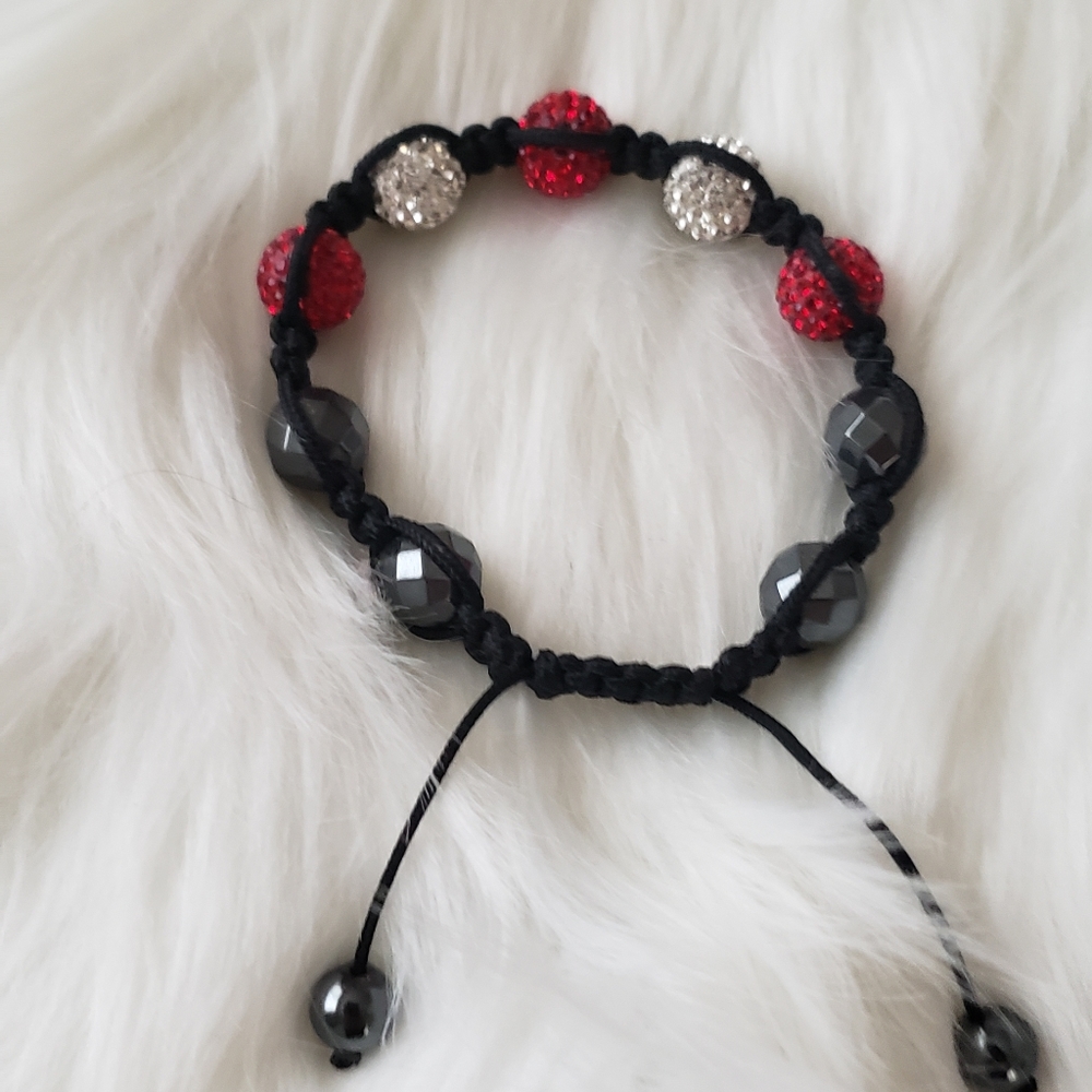 Red/Silver Rhinestone weaved pull string Bracelet - Picture 2 of 4